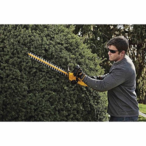 DCHT820P1 20V MAX* Lithium Ion Hedge Trimmer (5.-3